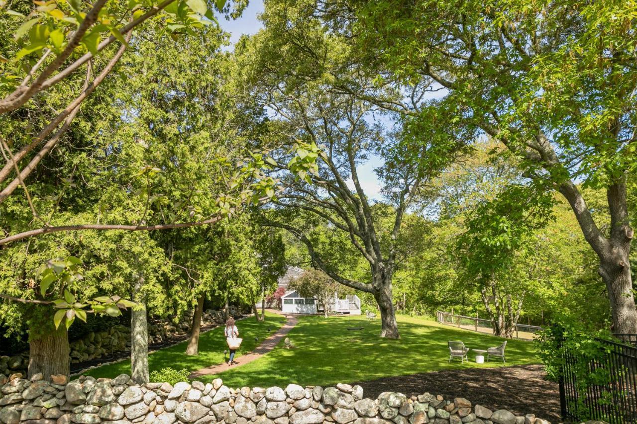 Lambert'S Cove Inn & Resort West Tisbury Exterior photo